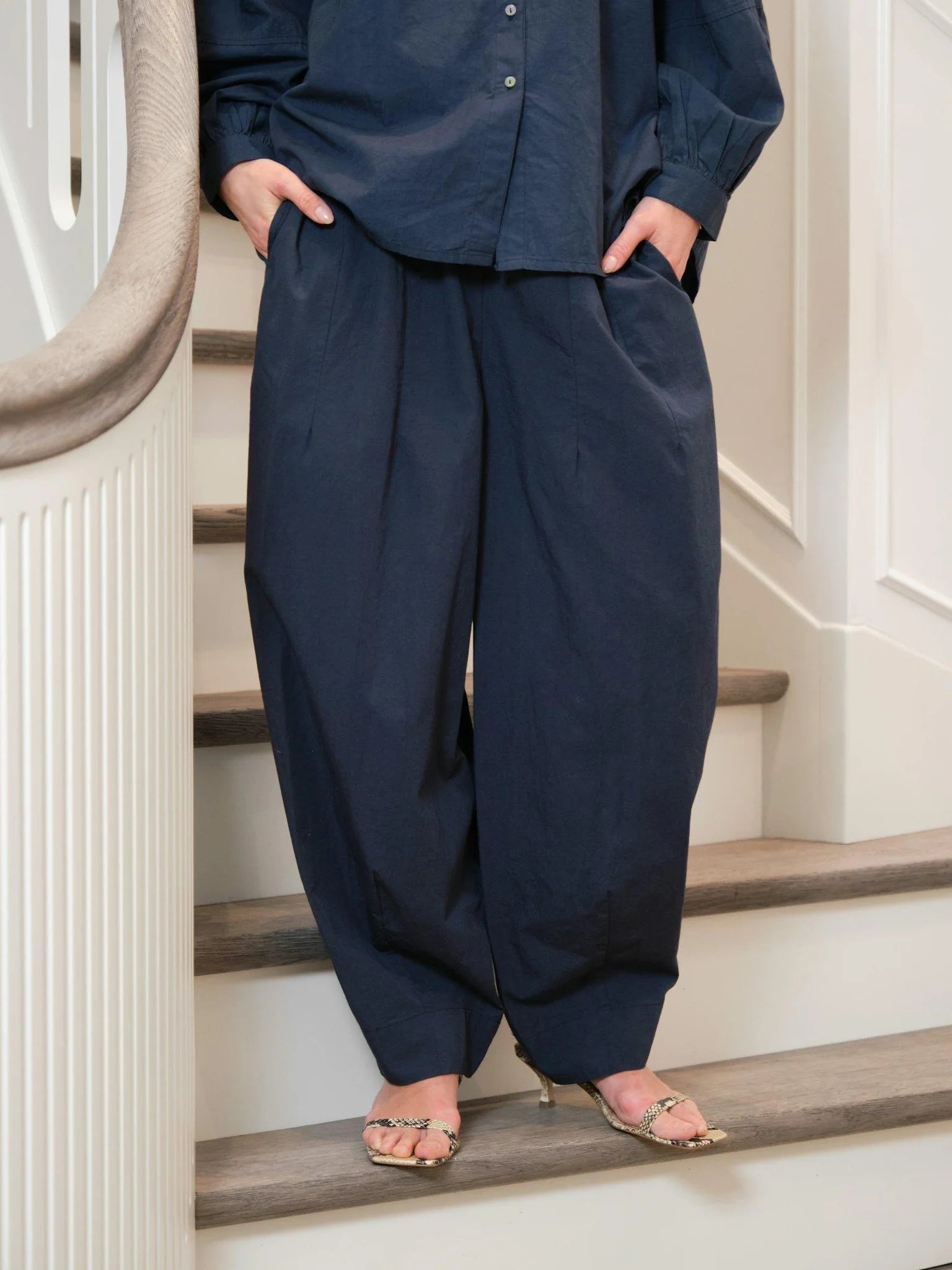 Neo Noir Prina C Navy Poplin Balloon Trousers – Elasticated Drawstring Waist | Women
