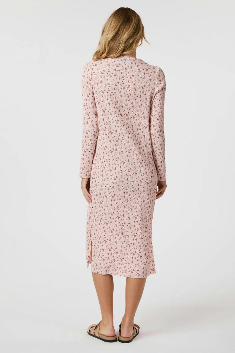 Neo Noir Vogue Flora Blush Pink Floral Crinkle Midi Dress – Side Slit Long Sleeve | Women