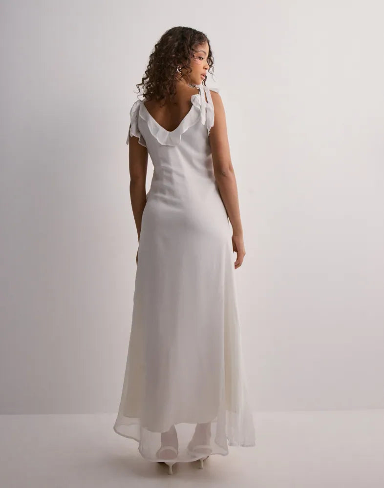 Neo Noir Dara White Chiffon Ruffle V-Neck Maxi Dress – Sleeveless | Women