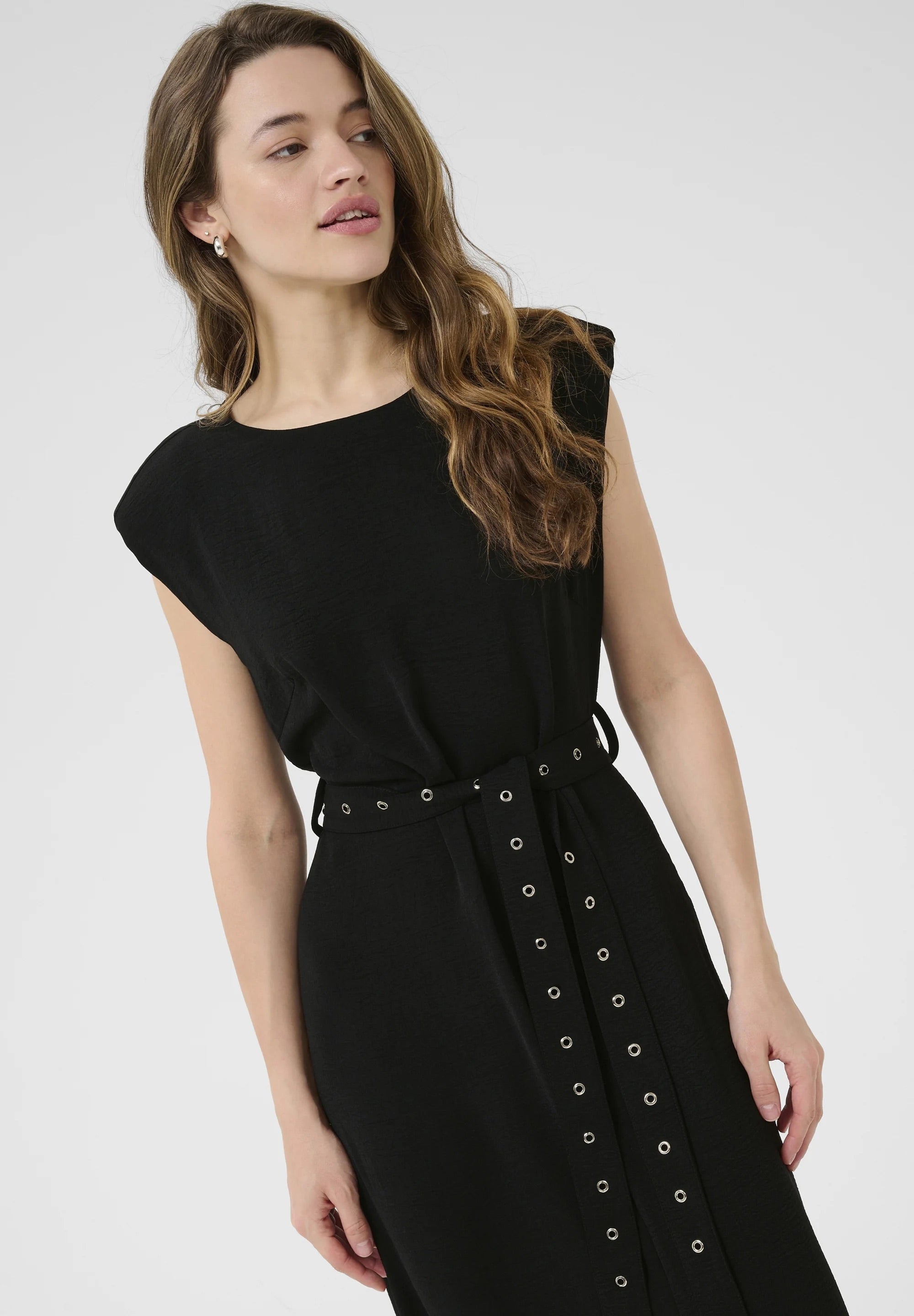 Kaffe KAtessa Black Eyelet Belt Maxi Dress – Structured Shoulders Cap Sleeves Side Slit | Women
